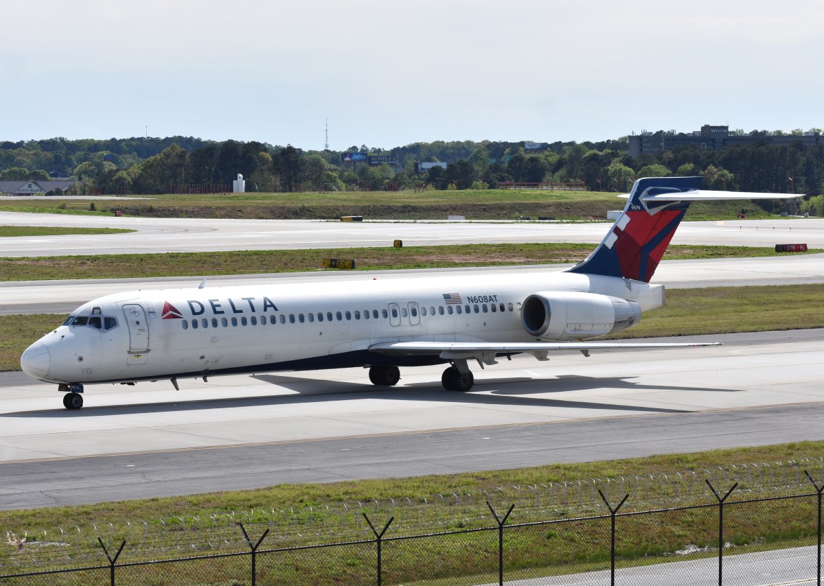 N608AT.jpg
