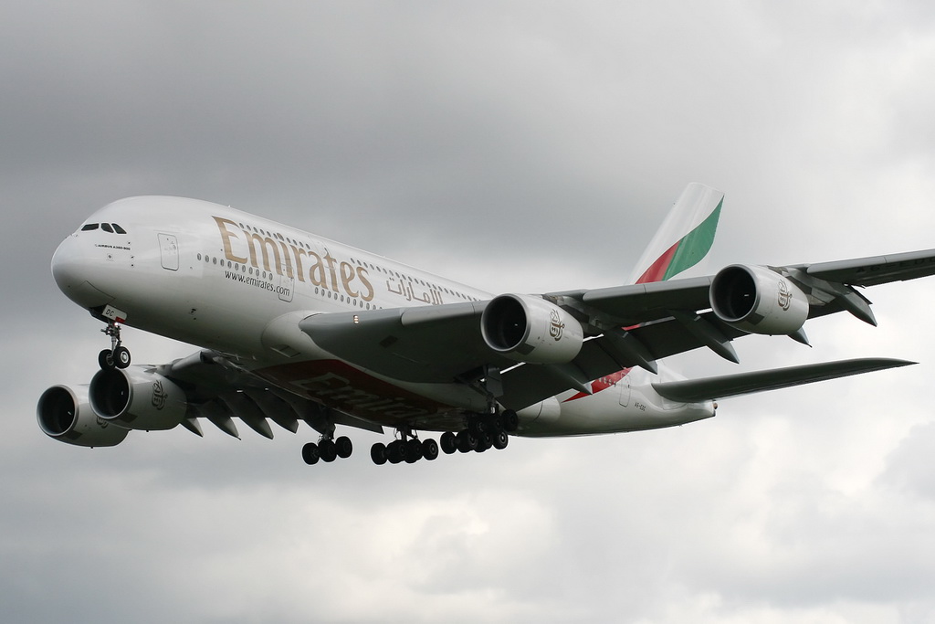 lhr17.jpg