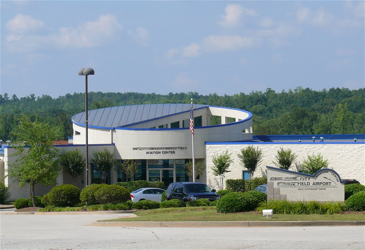 airport.jpg