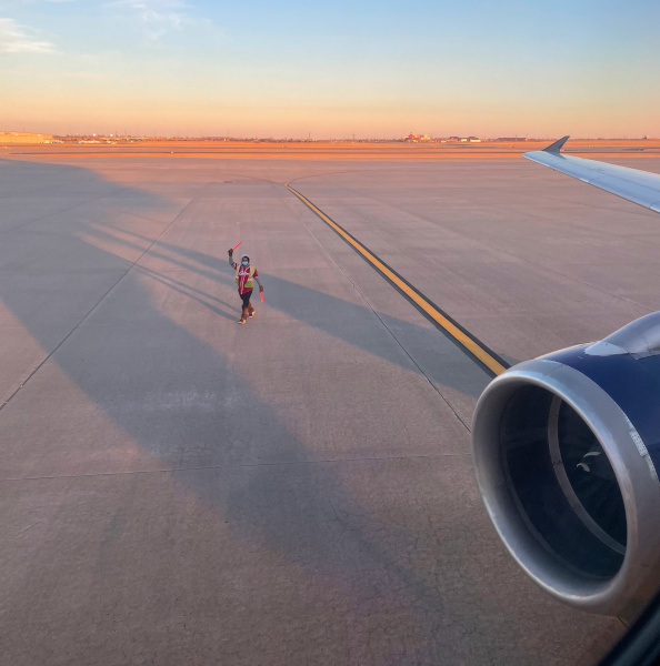8-DL2080-Pushback.jpg