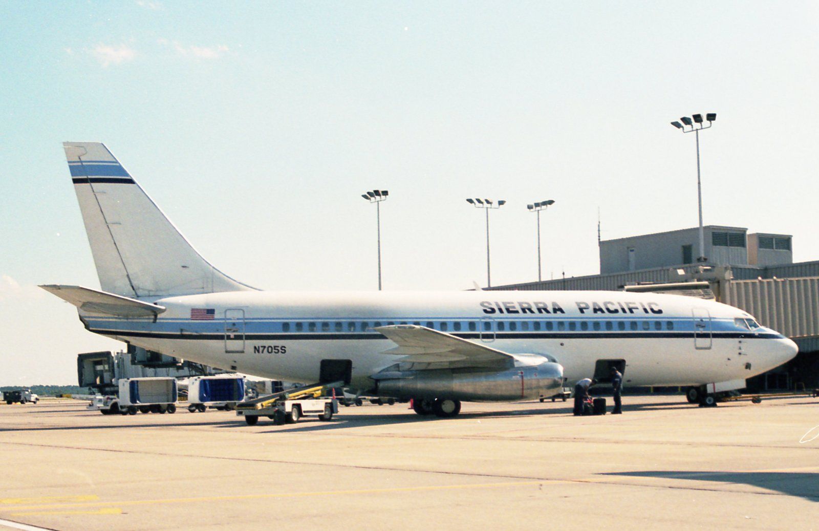 N705S.jpg