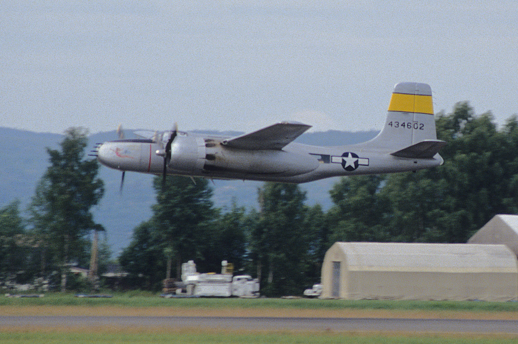 GDM-19920614-001-1024.jpg