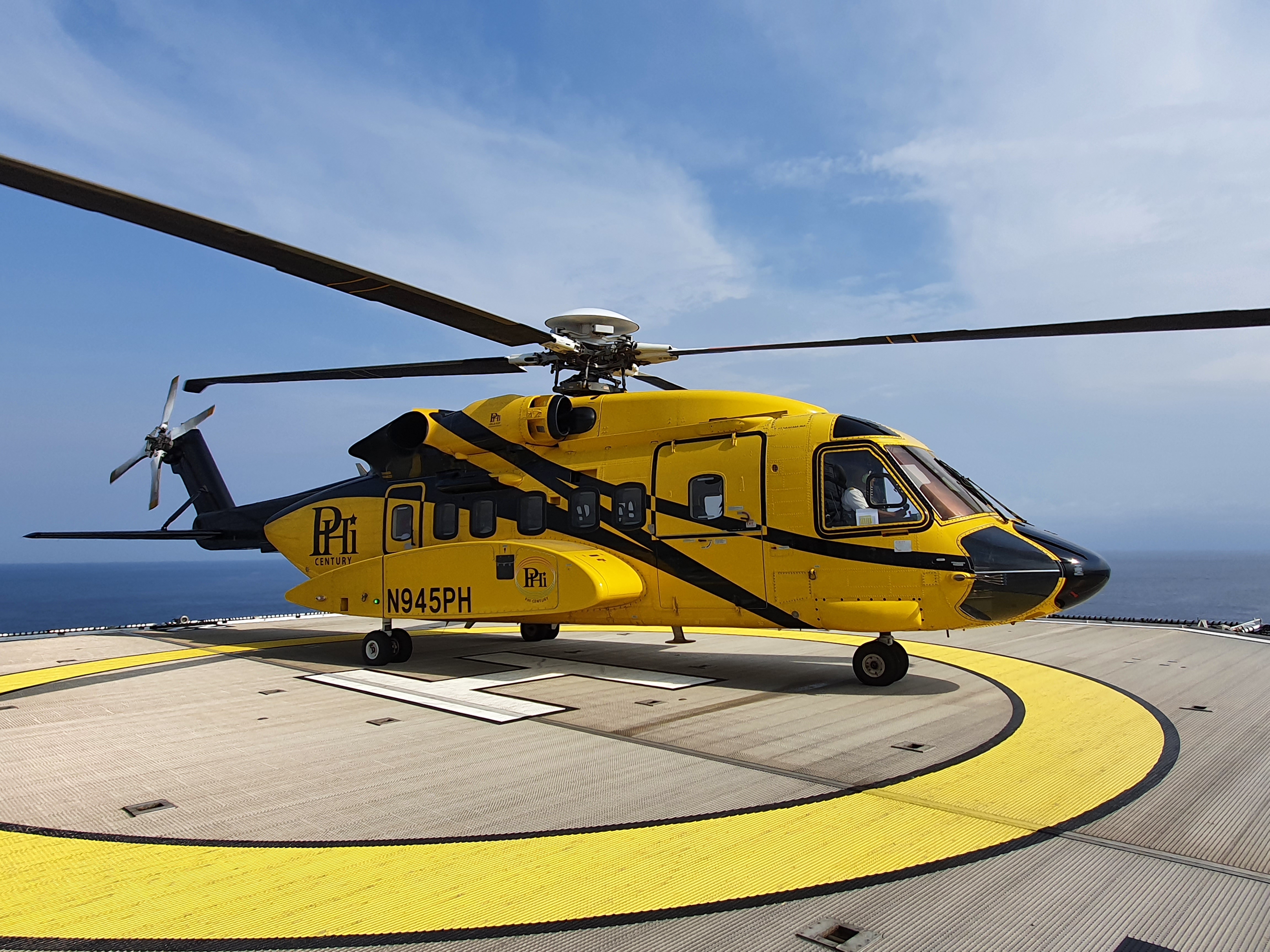 N945PHc.jpg