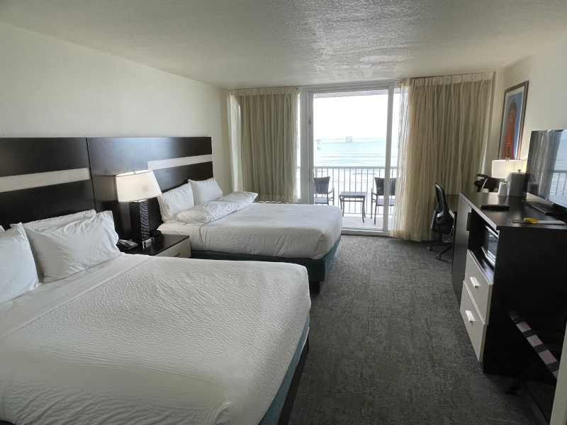 06-Holiday-Inn-Rom.jpg