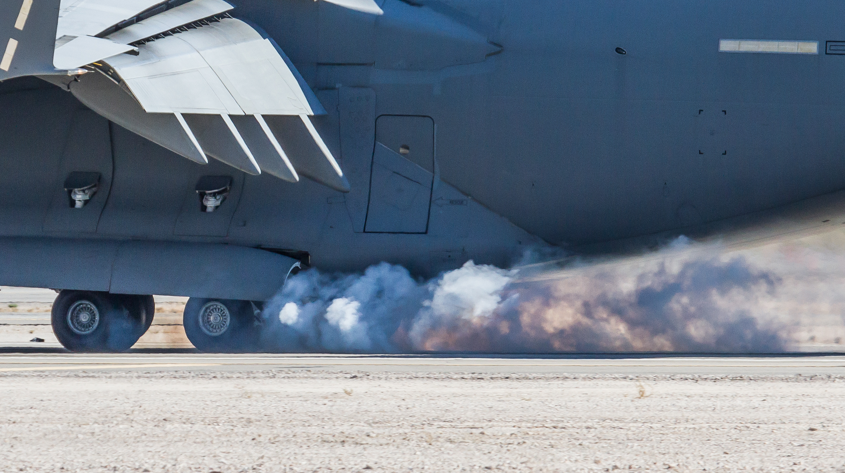nellis26.jpg