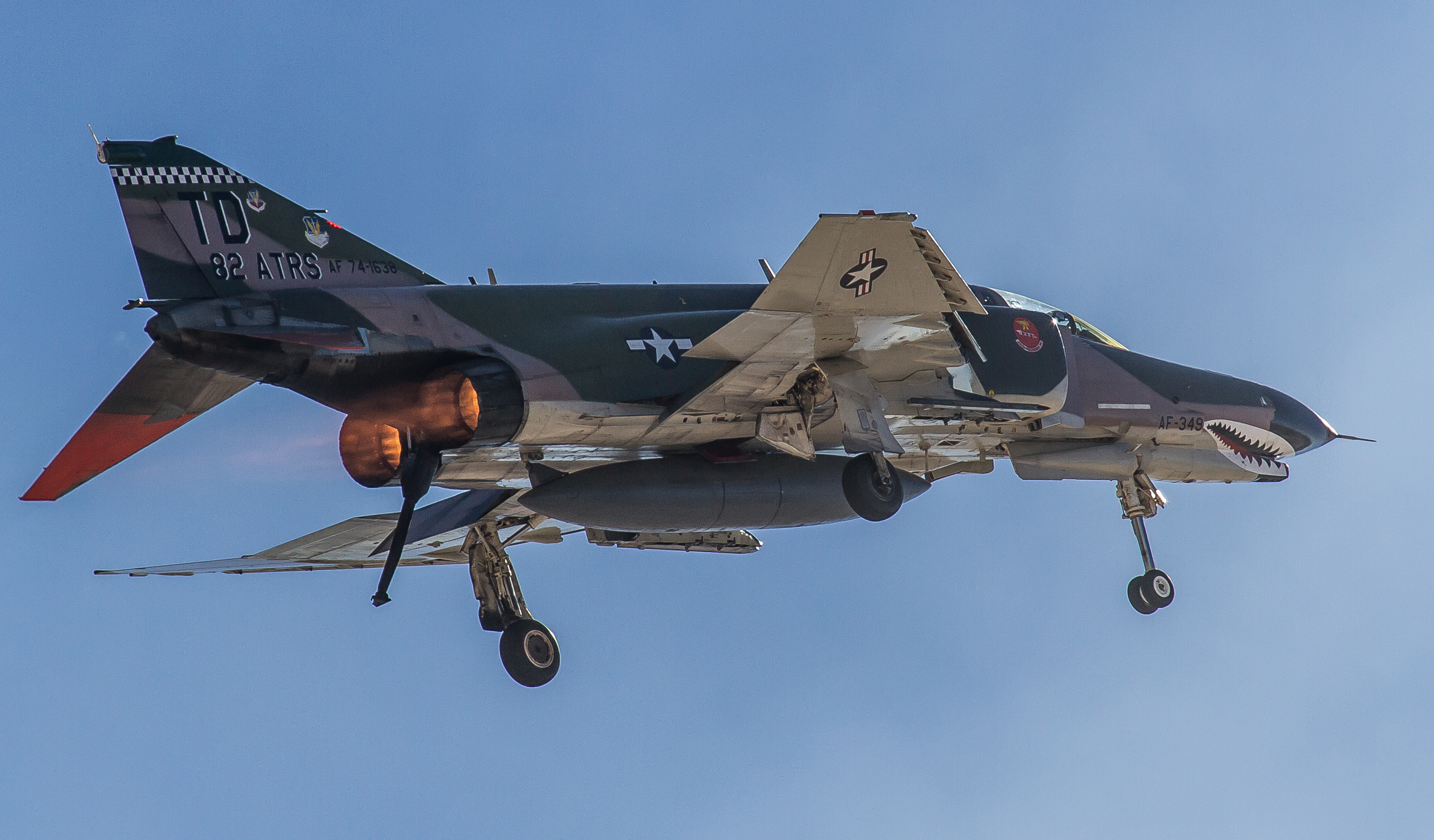 nellis56.jpg