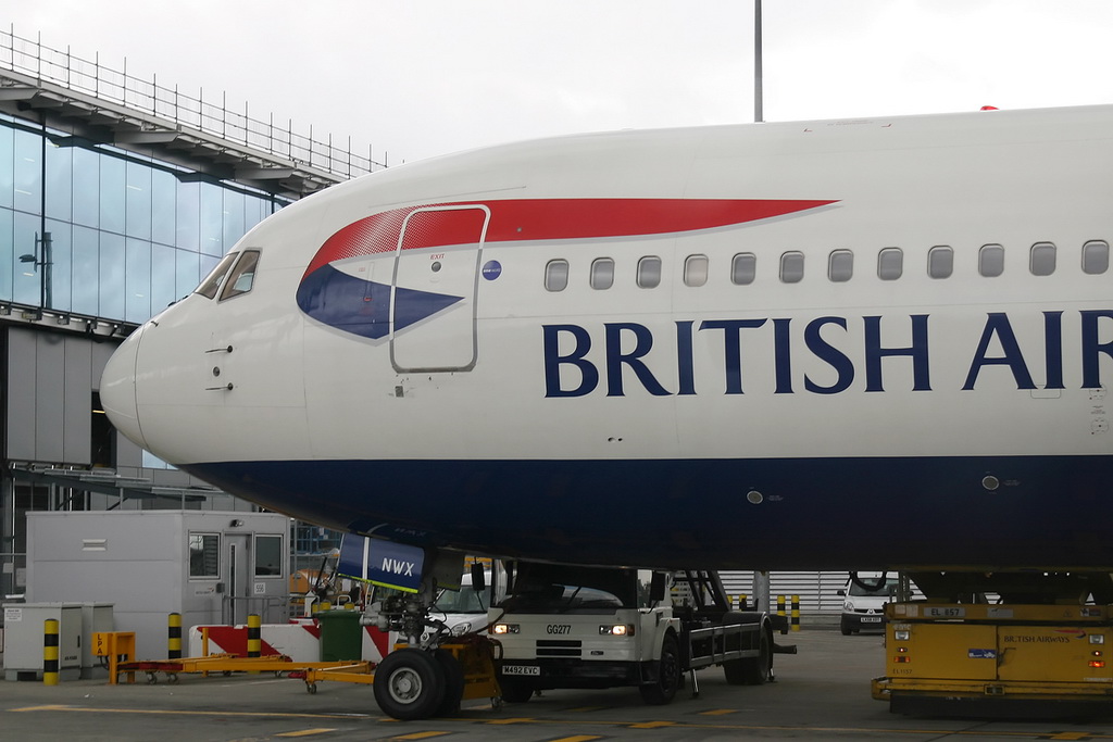 lhr1.jpg