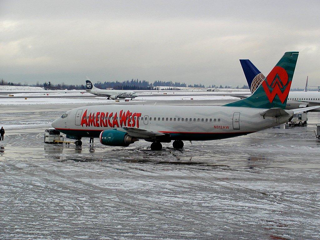 N312AW.jpg