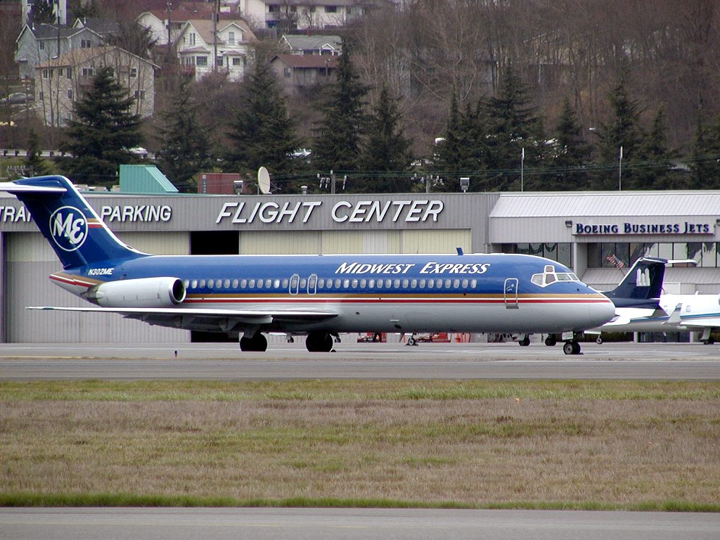 N302ME.jpg