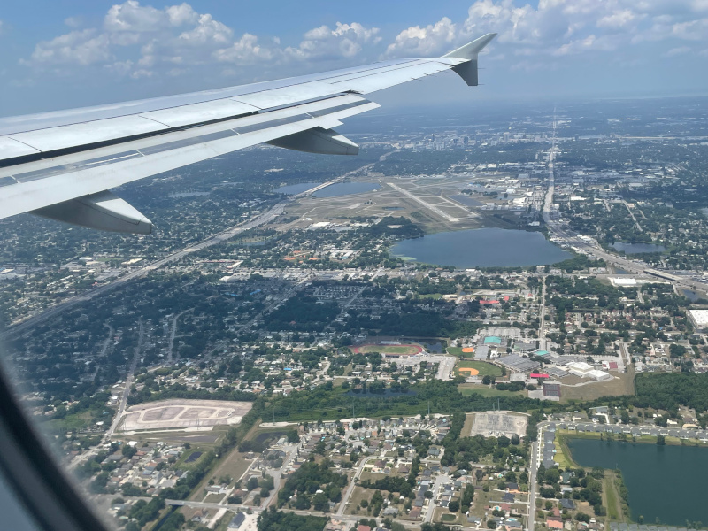 06-Landing.jpg