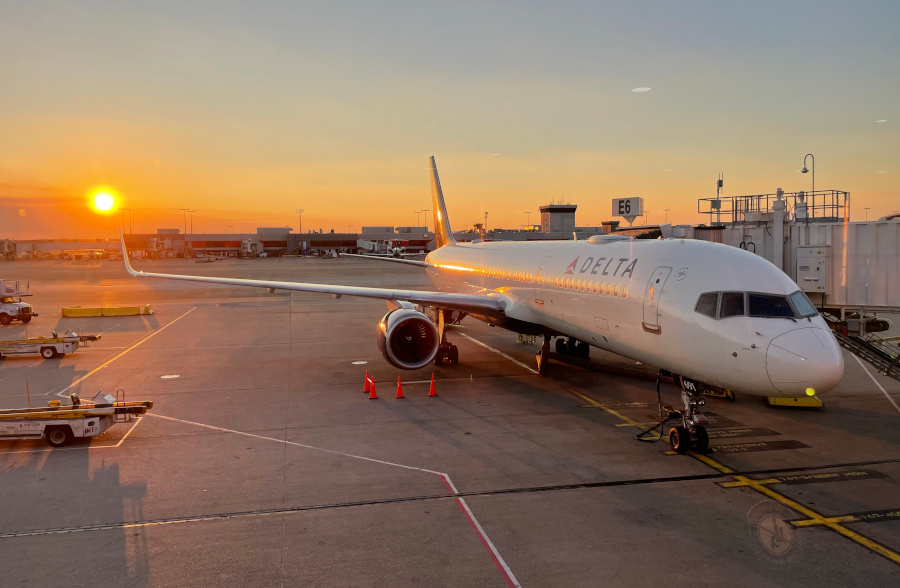 11ATL757.jpg