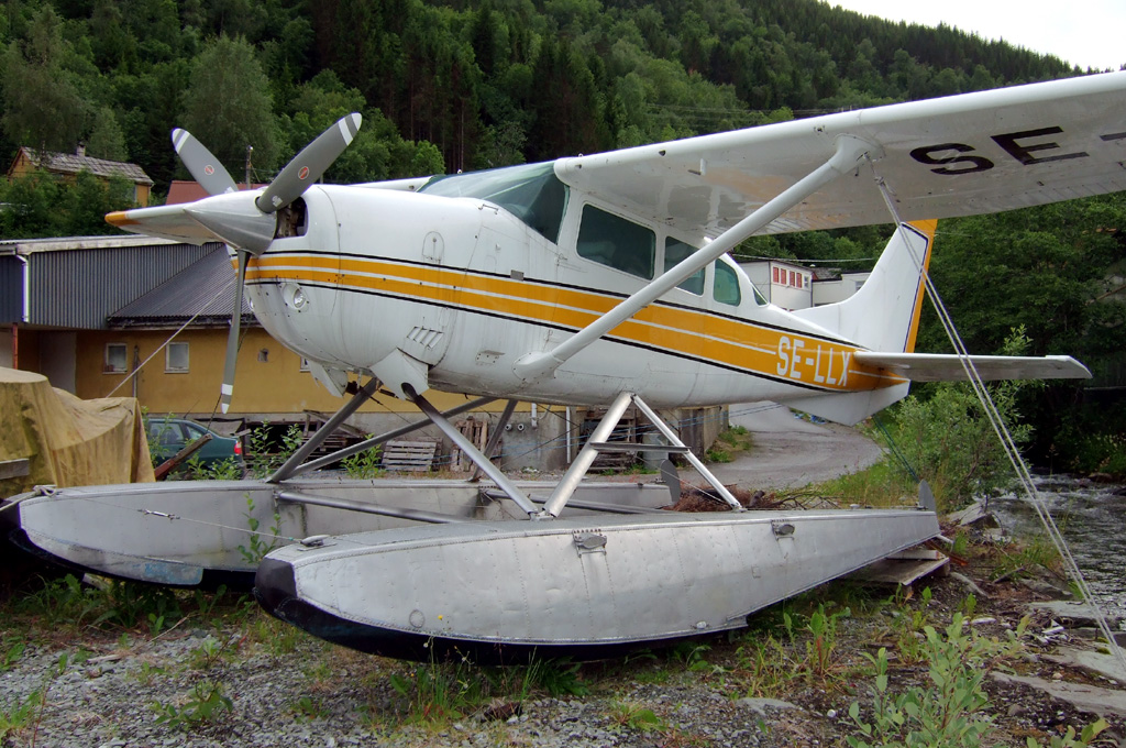 SE-LLX-02-1024.jpg