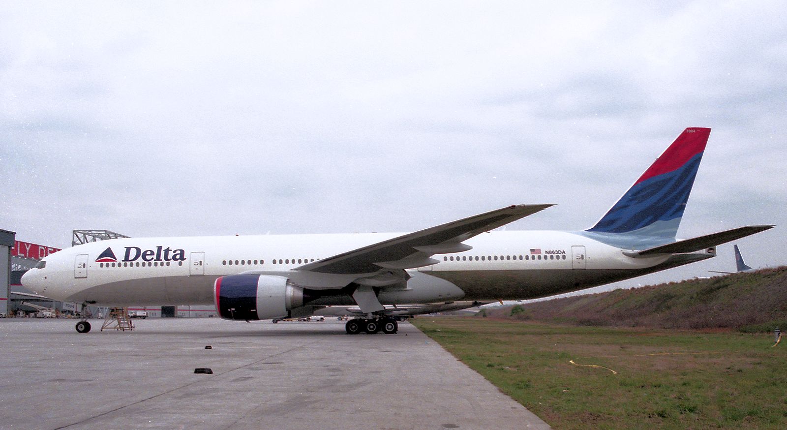 N863DA_2.jpg
