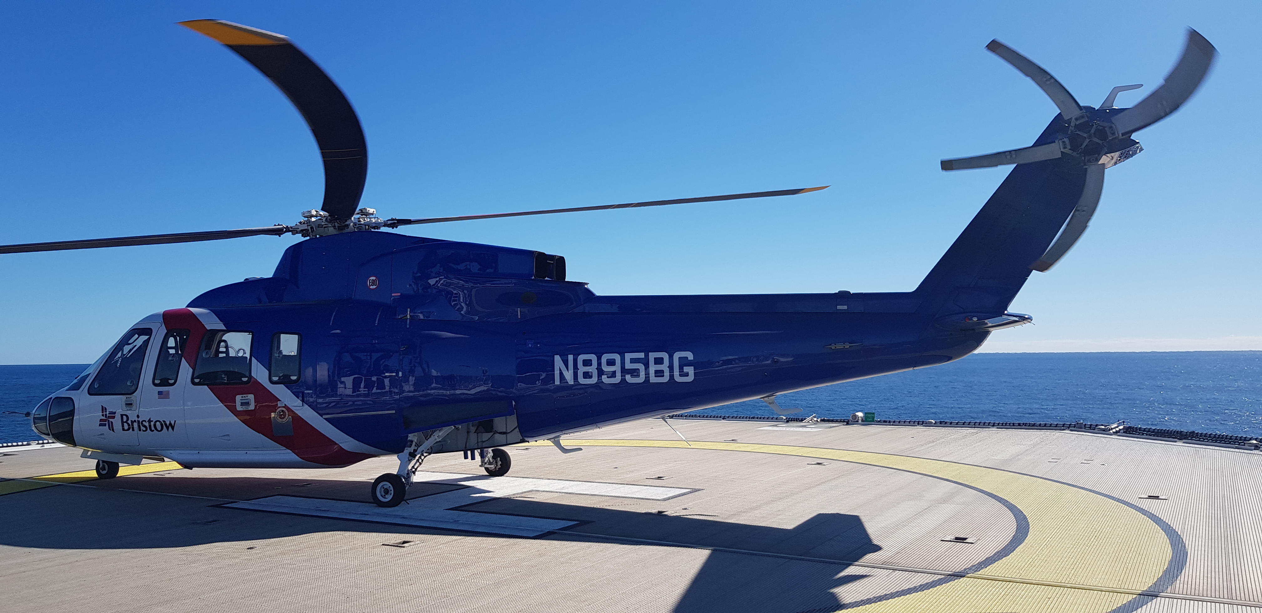 N895BGa.jpg