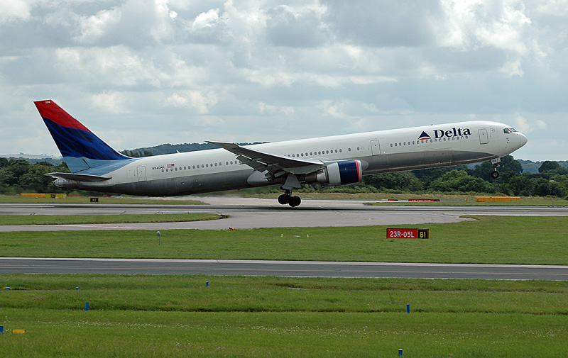 fly-116.jpg