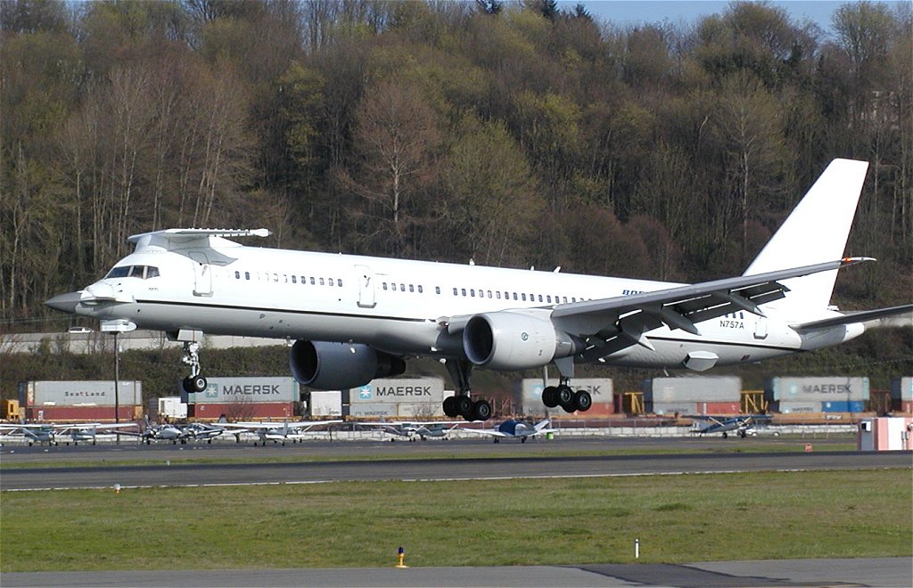 N757A.jpg