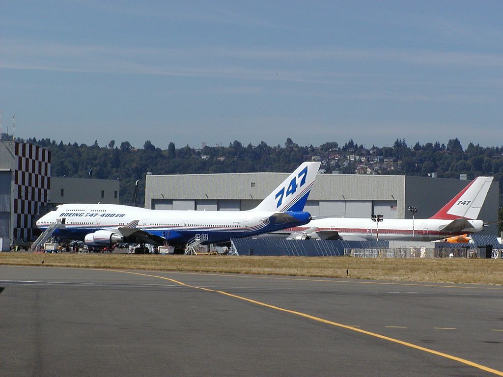 747s.jpg