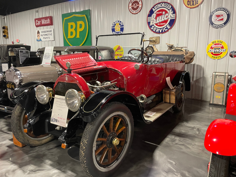 08-Cadillac1916.jpg