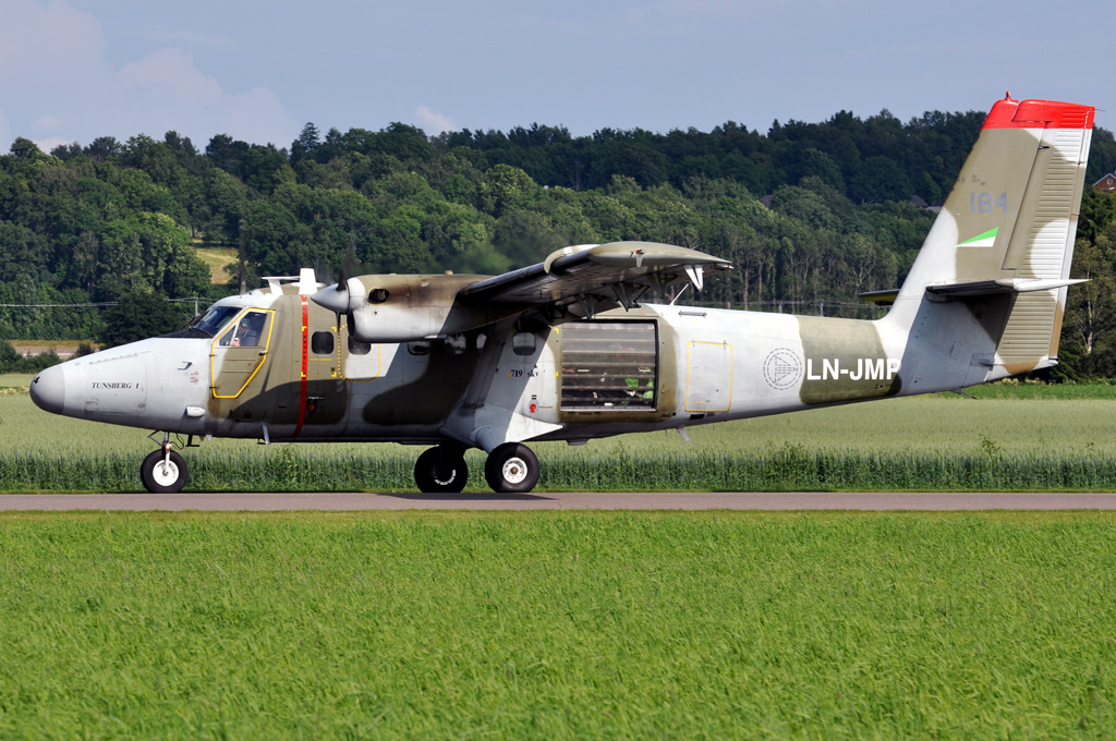 LN-JMP-002-1024.jpg