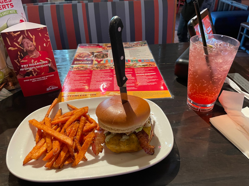 18-Mat-Red-Robin.jpg