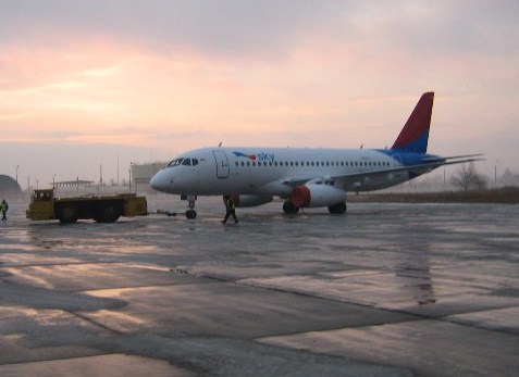 ssj100-sky_aviation.jpg