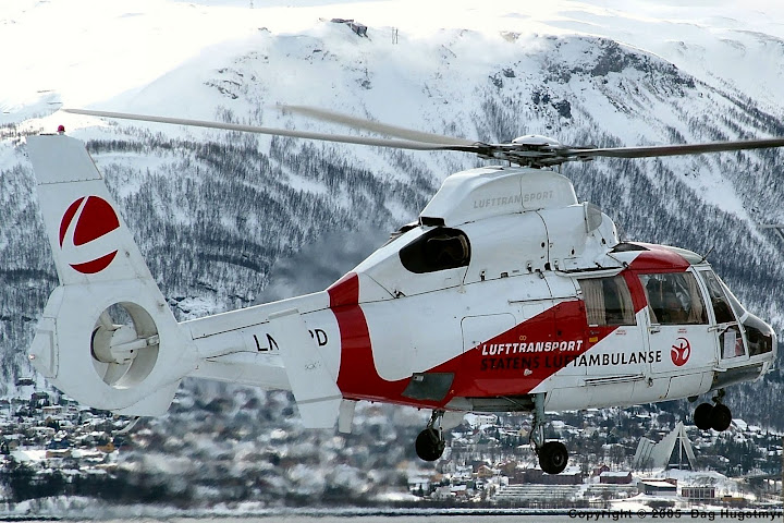 Ambulansehelikopter%20UNN%201995%20-%202005%20%20%20%20%20313a%20%20%20fotograf%20%20Dag%20Hugstmyr.jpg